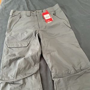 Northface BRAND NEW BLACK SKI PANTS Men’s